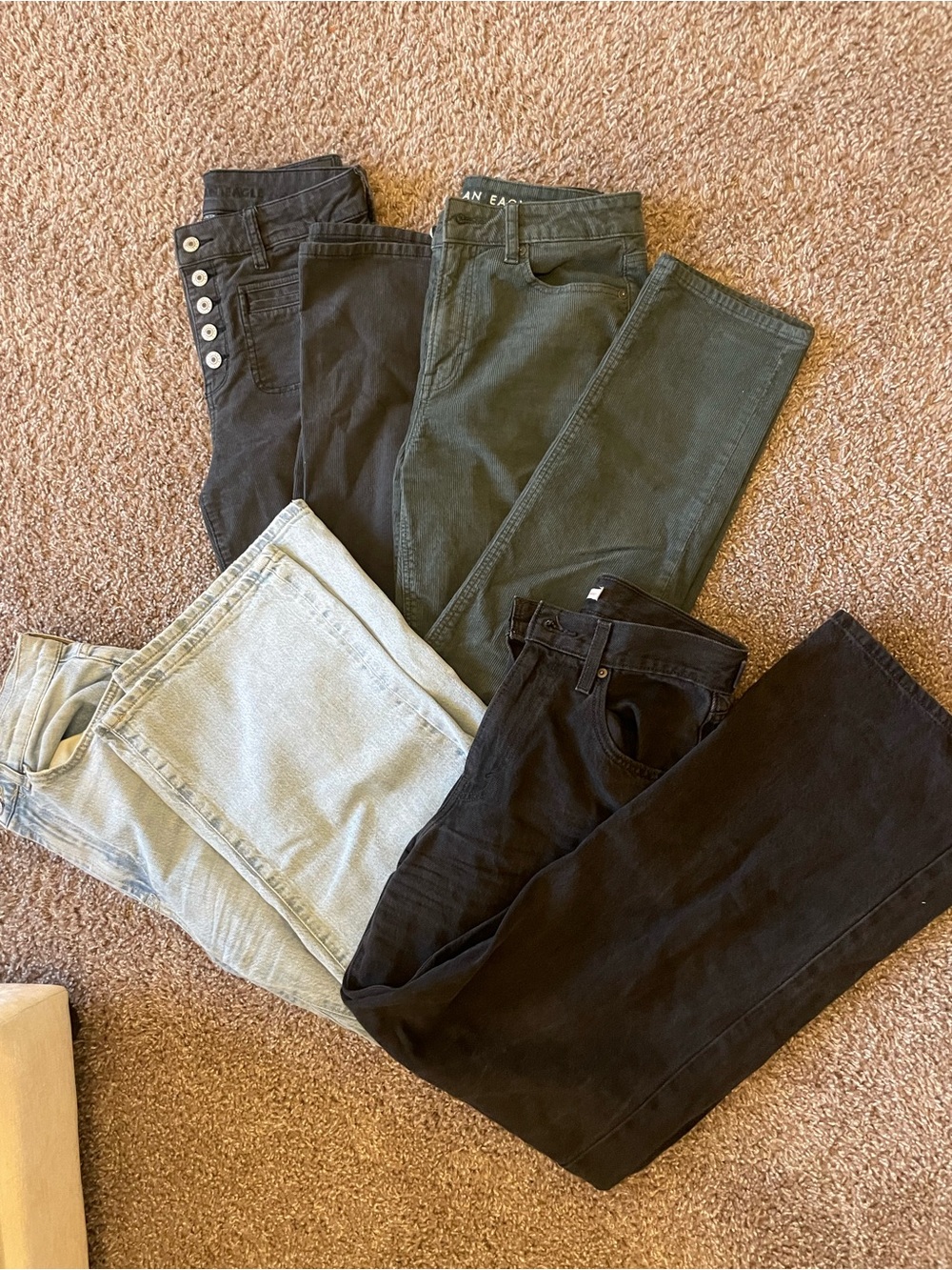 Levi's, American eagle, BOG Jean lot